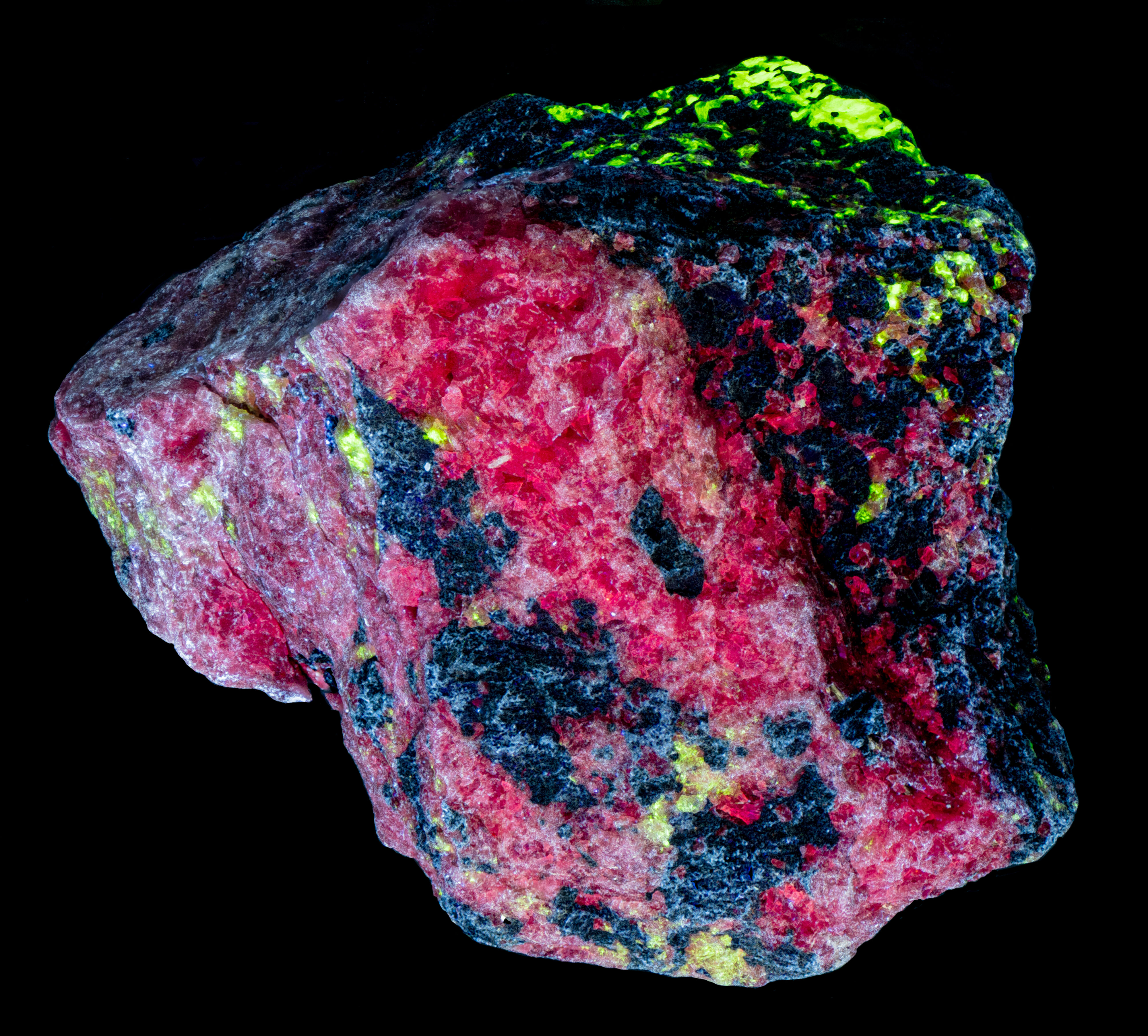Fluorescence under midwave UV light. Side 2.