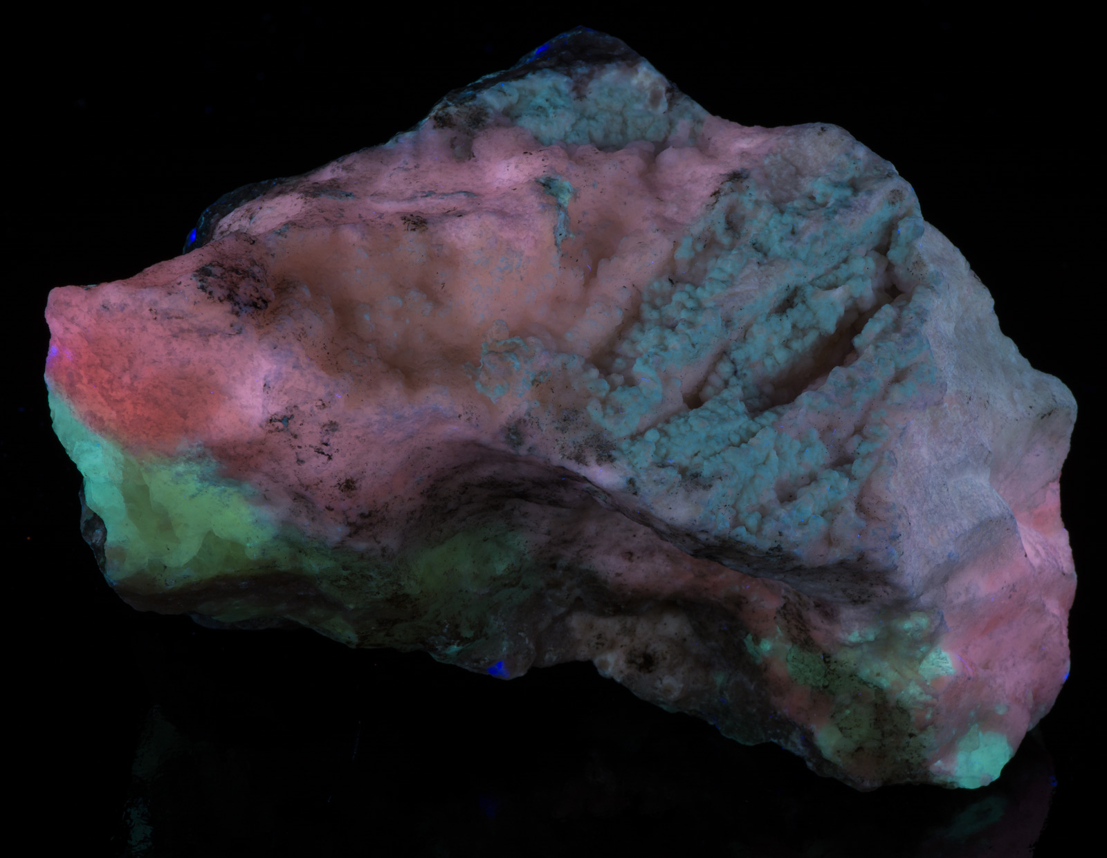Fluorescence under midwave UV light.