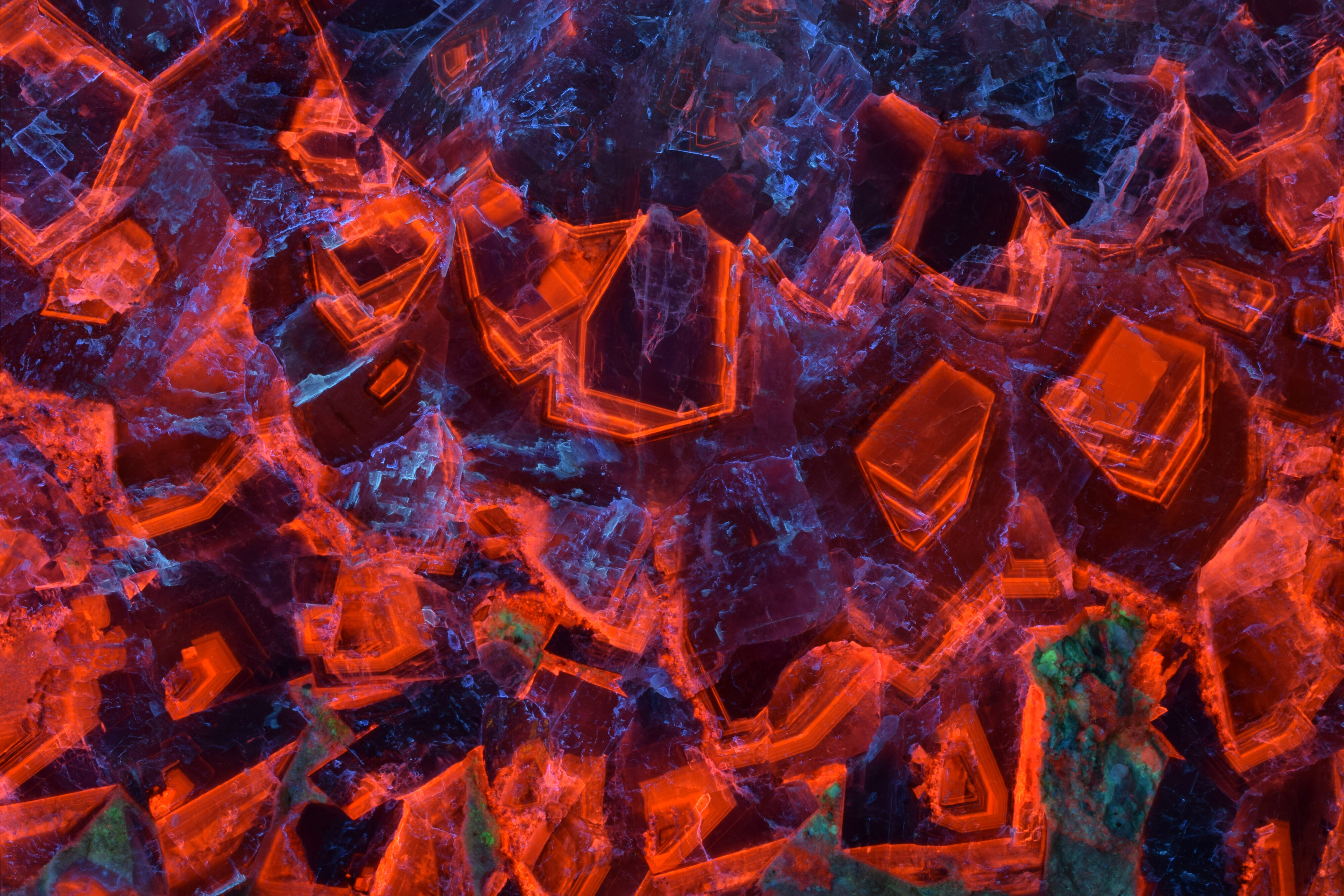 Fluorescence under shortwave UV light. Closeup 1