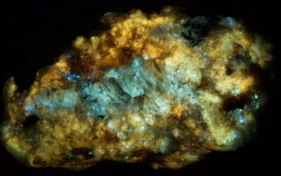 Fluorescent Mineral Collecting Field Trip to the Midwest