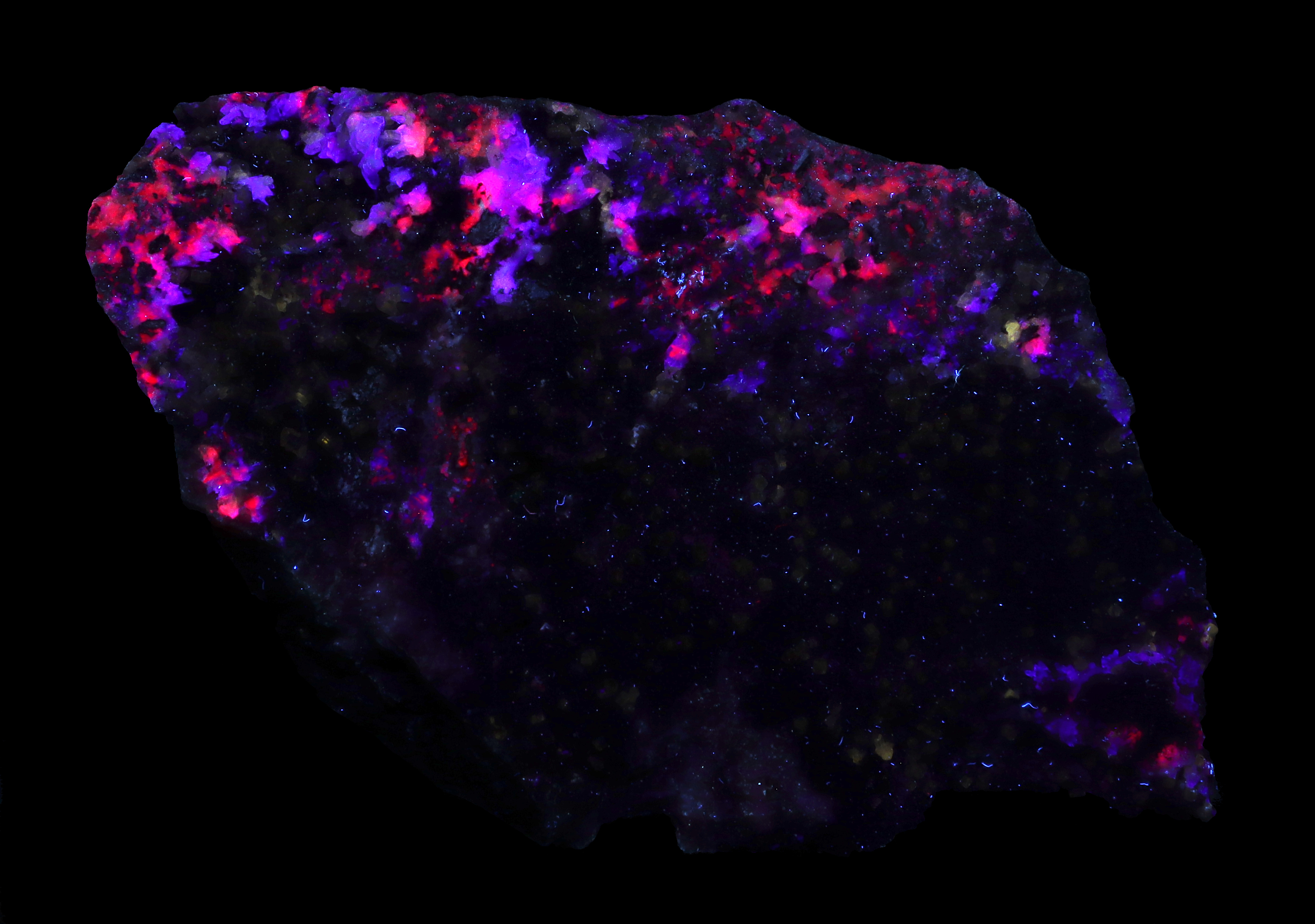 Fluorescence under midwave UV light.