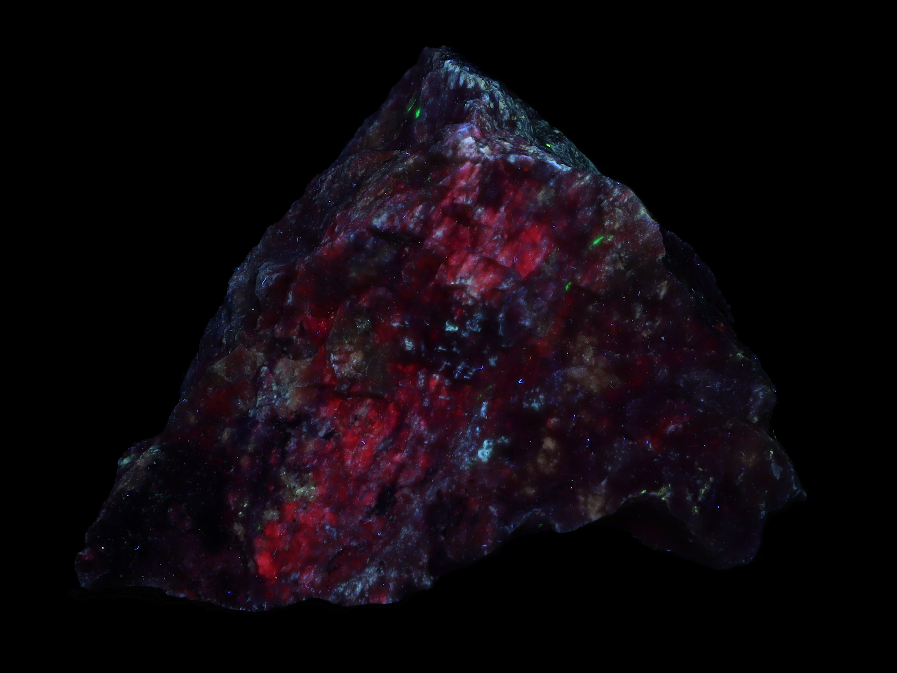 Fluorescence under midwave UV light.