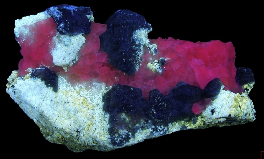 Fluorescence under shortwave UV light.