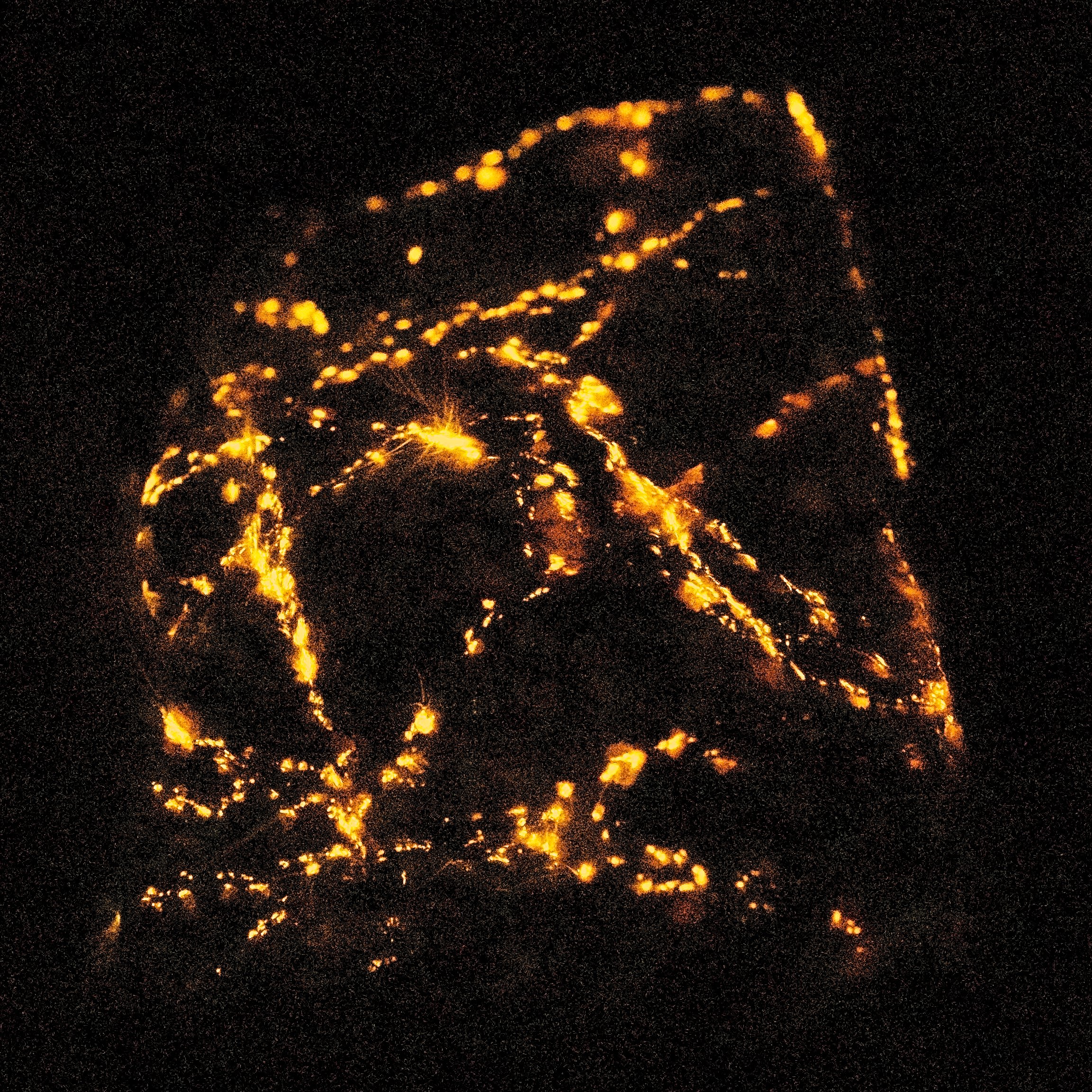 Triboluminescence from scratching the sphalerite.