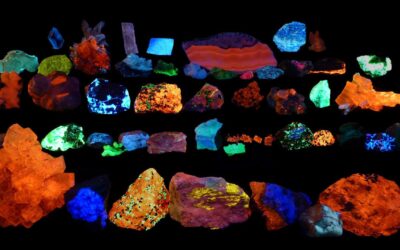 Examples of some excellent Fluorescent Mineral Displays built by our members